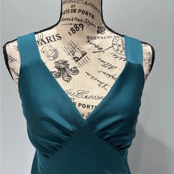 House of Harlow 1960 Teal V-Neck Maxi Dress - Picture 9 of 9